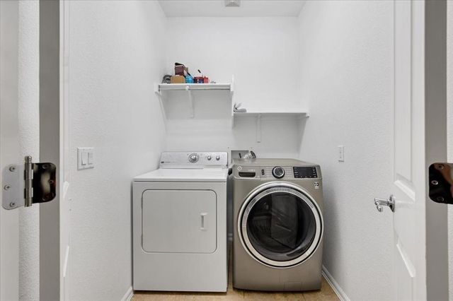 203 Raindance CV, Austin, TX 78737