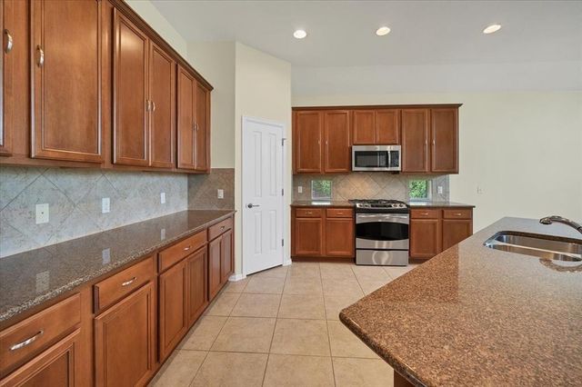 203 Raindance CV, Austin, TX 78737