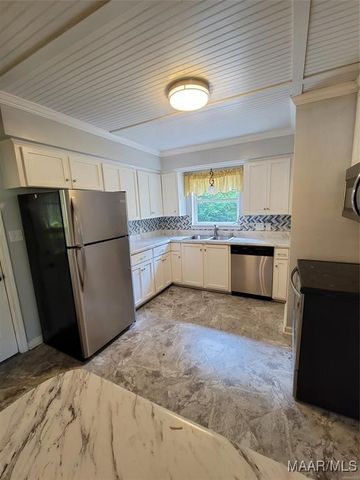 558 Karen Road, Montgomery, AL 36109