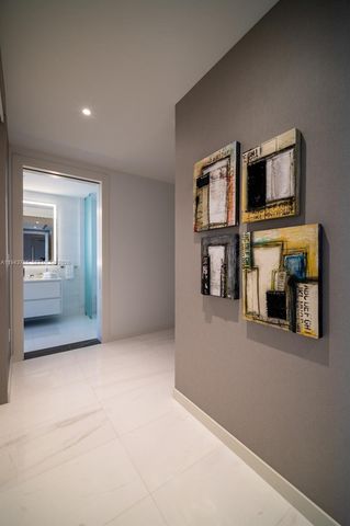 300 Biscayne Blvd Way 3403, Miami, FL 33131