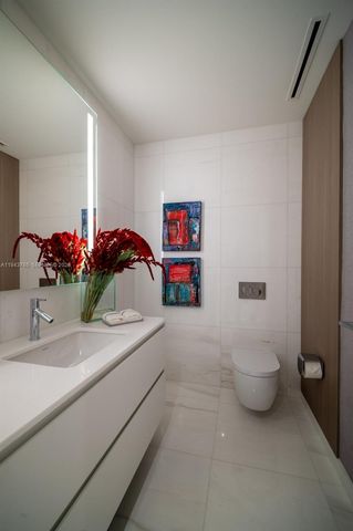 300 Biscayne Blvd Way 3403, Miami, FL 33131