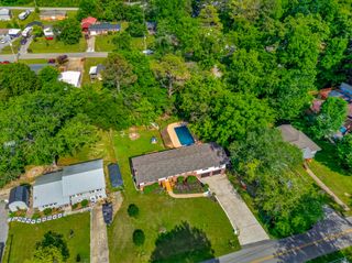 968 W Circle Drive, Rossville, GA 30741