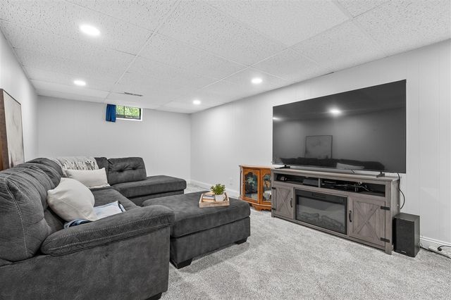 6453 N 12th Street, Kalamazoo, MI 49009