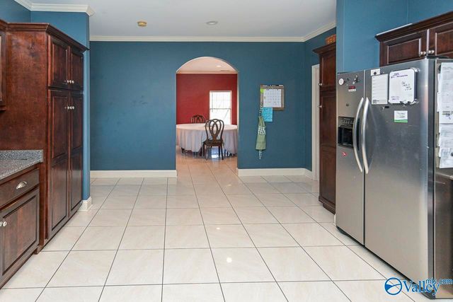 12 Blackwood Drive, Hartselle, AL 35640