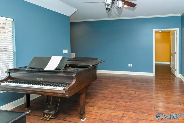 12 Blackwood Drive, Hartselle, AL 35640