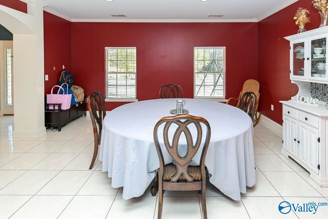 12 Blackwood Drive, Hartselle, AL 35640