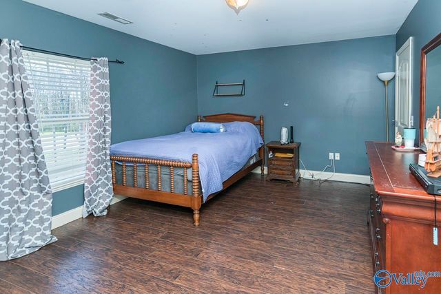 12 Blackwood Drive, Hartselle, AL 35640