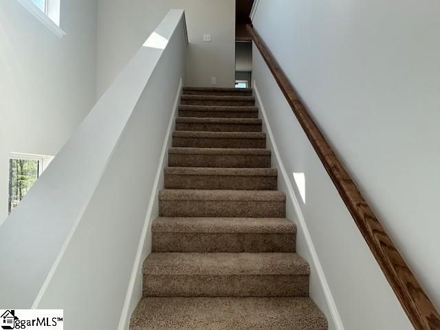 206 Gumwood Circle, Gaffney, SC 29341