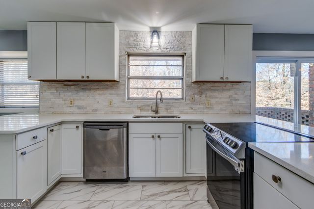 3762 Tree Bark Trail, Decatur, GA 30034