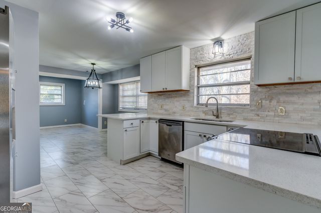 3762 Tree Bark Trail, Decatur, GA 30034