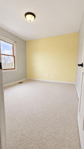 6876 Nollar Road, Whitmore Lake, MI 48189