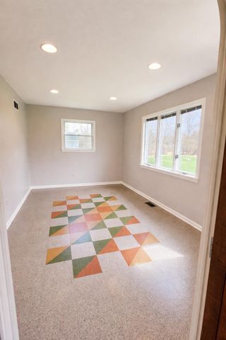 6876 Nollar Road, Whitmore Lake, MI 48189