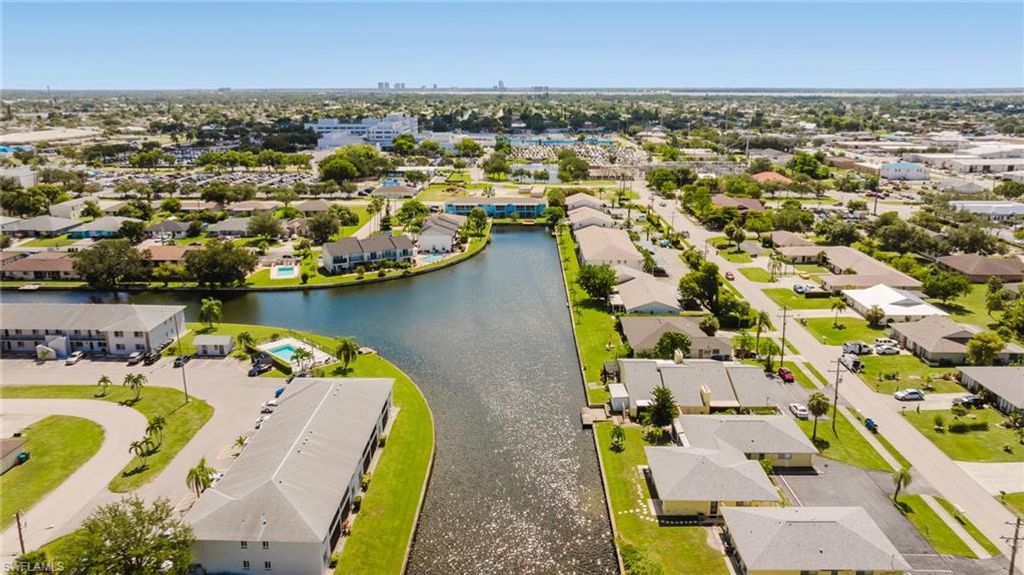 1245 SE 8th ST 103, CAPE CORAL, FL 33990 — photo 2