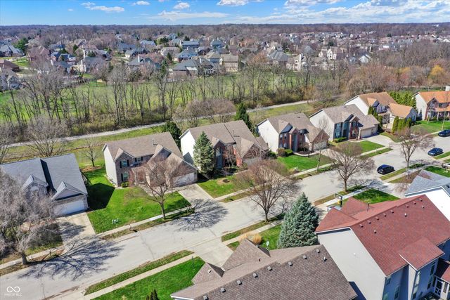 13848 Fernleaf Way, Carmel, IN 46033