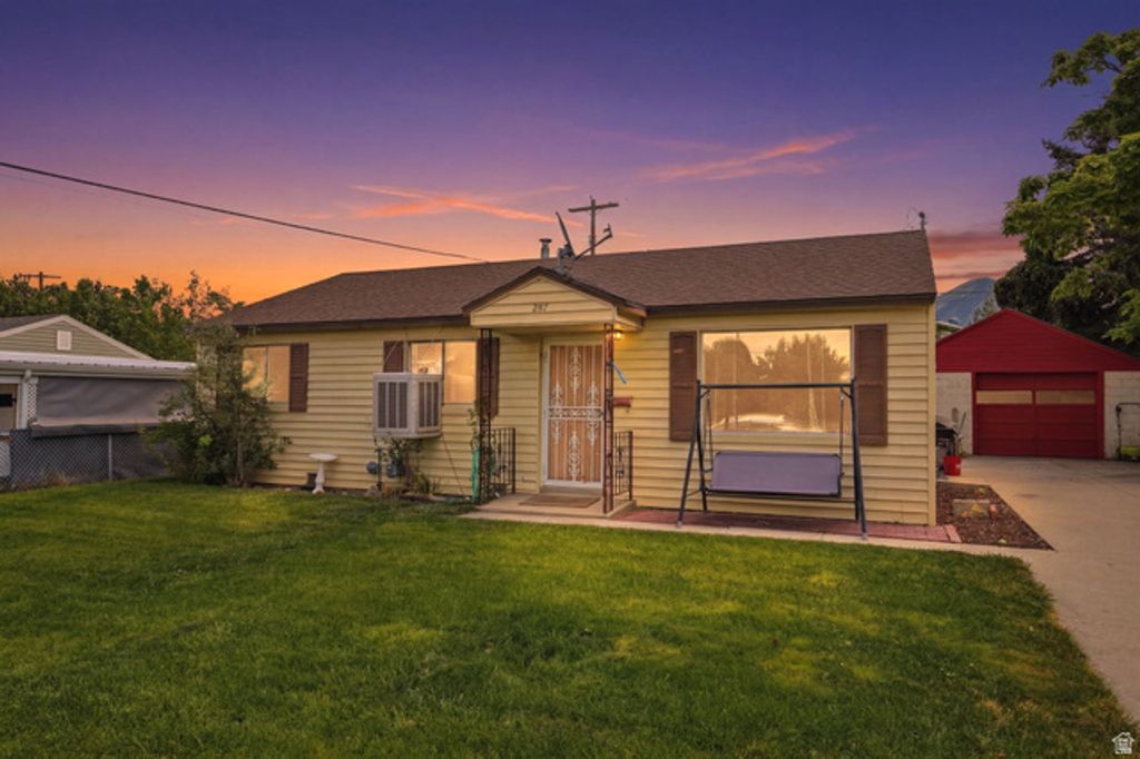 287 S 400 W, Tooele, UT 84074 — exterior