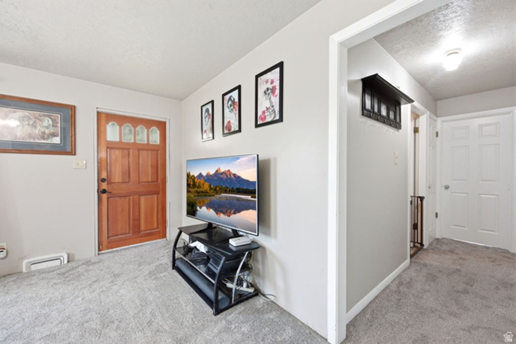 287 S 400 W, Tooele, UT 84074 — photo 2