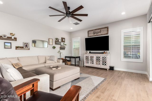 18813 E PEARTREE Lane, Queen Creek, AZ 85142
