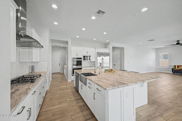 18813 E PEARTREE Lane, Queen Creek, AZ 85142