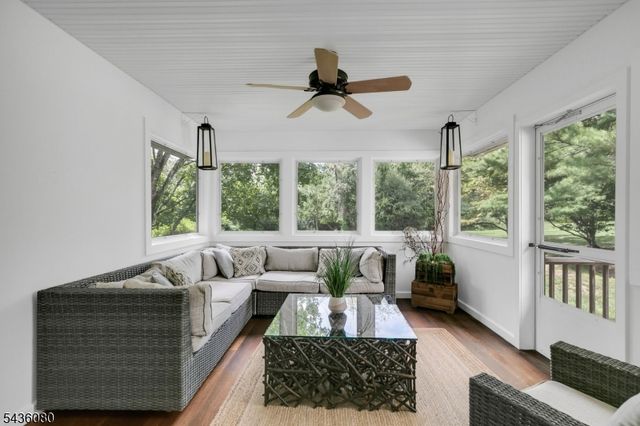 34 Deer Run, Long Hill Twp., NJ 07946
