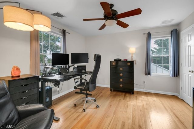 34 Deer Run, Long Hill Twp., NJ 07946