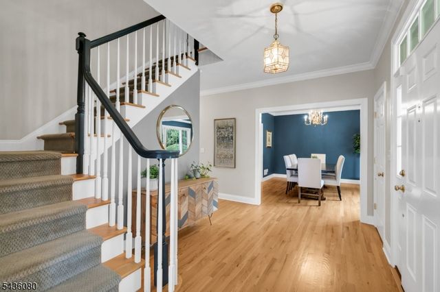 34 Deer Run, Long Hill Twp., NJ 07946