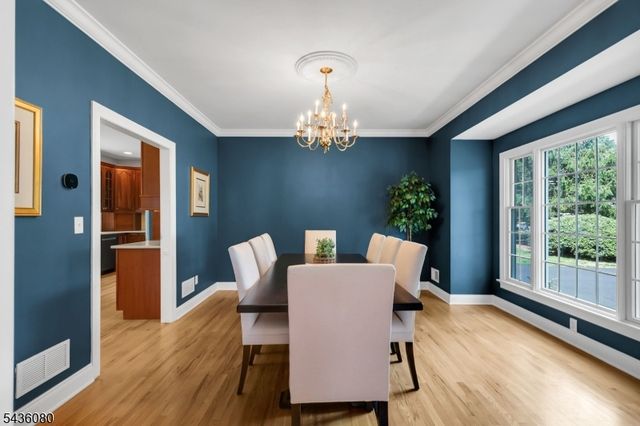 34 Deer Run, Long Hill Twp., NJ 07946