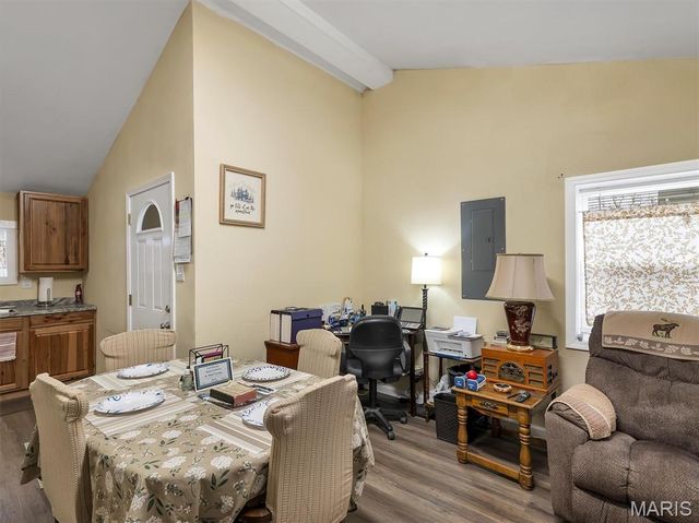 315 W Oak Street, St Clair, MO 63077