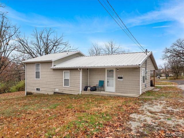 315 W Oak Street, St Clair, MO 63077