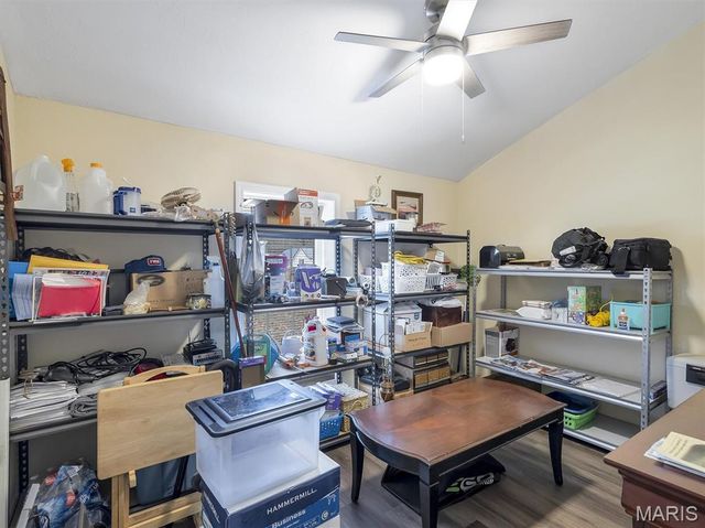 315 W Oak Street, St Clair, MO 63077