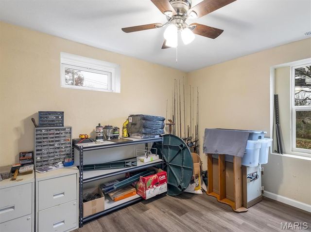 315 W Oak Street, St Clair, MO 63077