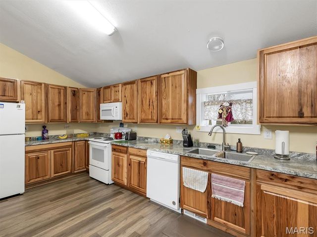 315 W Oak Street, St Clair, MO 63077