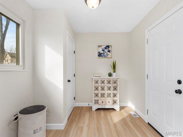 14932 Appalachian Trail, Chesterfield, MO 63017