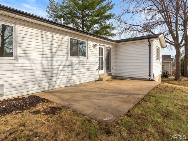 14932 Appalachian Trail, Chesterfield, MO 63017