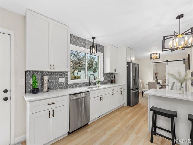 14932 Appalachian Trail, Chesterfield, MO 63017