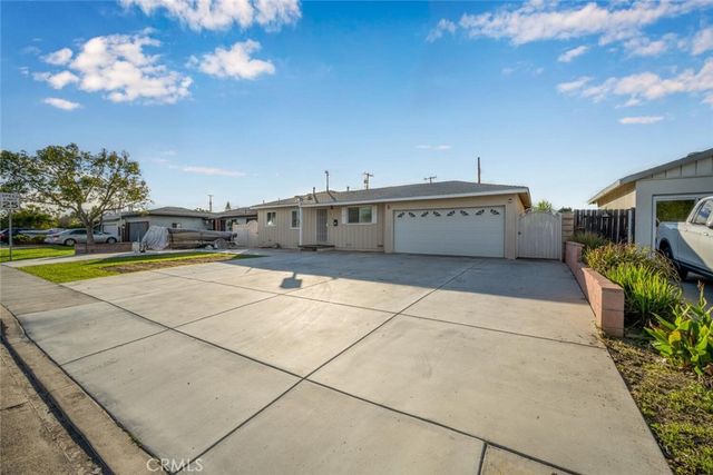 11721 Palmwood Drive, Garden Grove, CA 92840