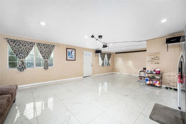 11721 Palmwood Drive, Garden Grove, CA 92840