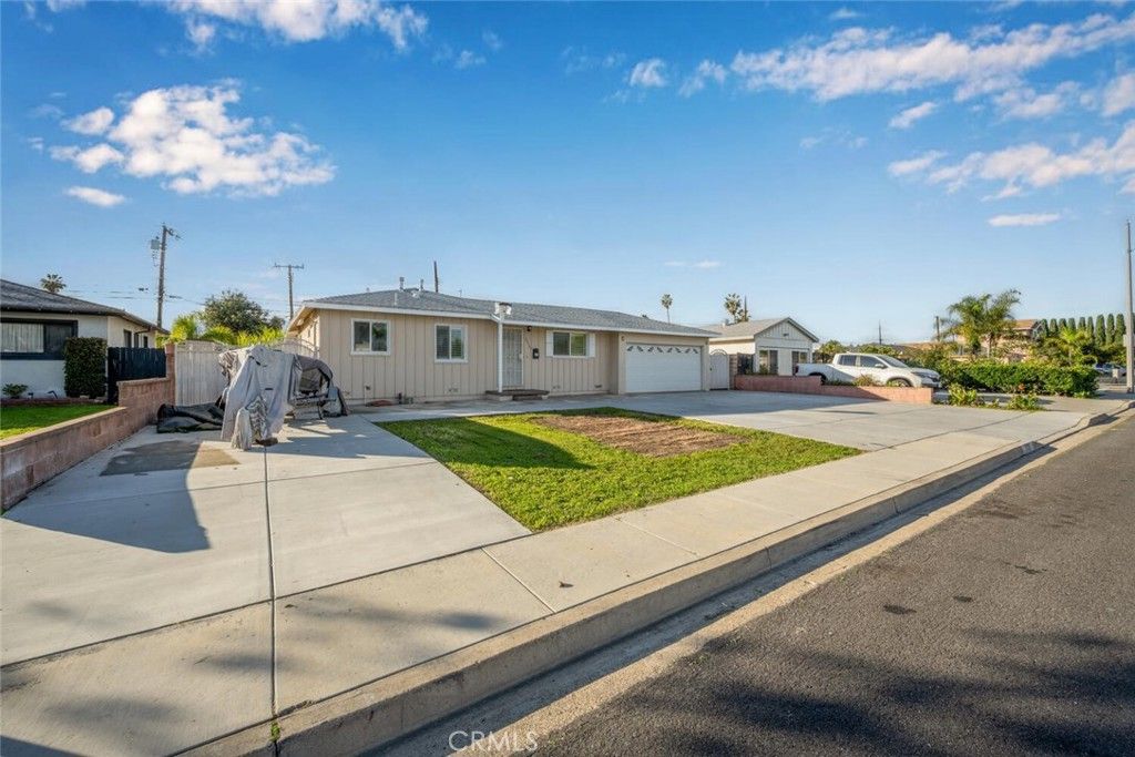 11721 Palmwood Drive, Garden Grove, CA 92840