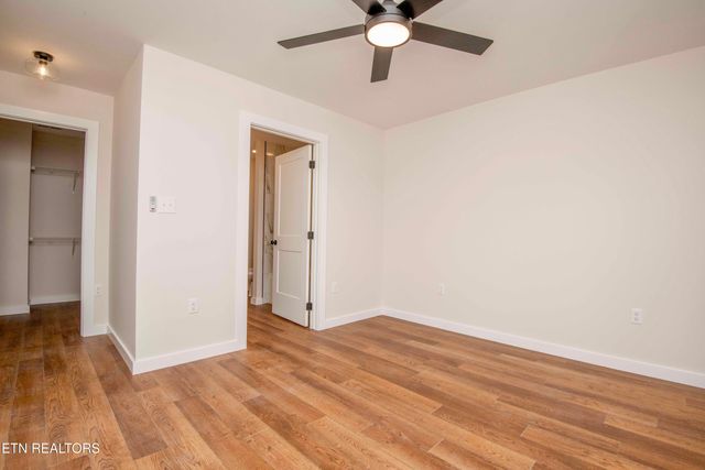 1029 Claude Rd, Knoxville, TN 37914