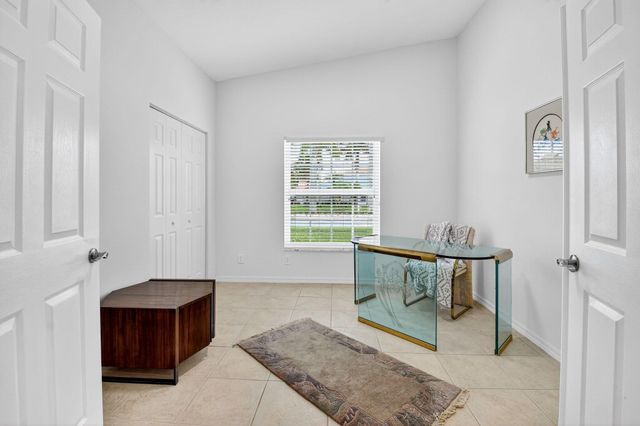 8624 Logia Circle, Boynton Beach, FL 33472