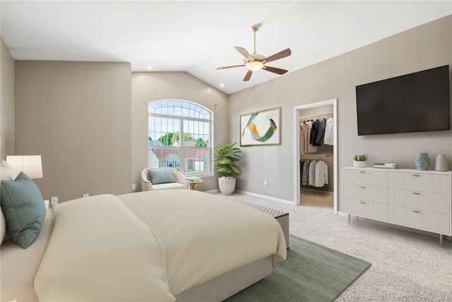 385 Rosslare St, Marion, IA 52302