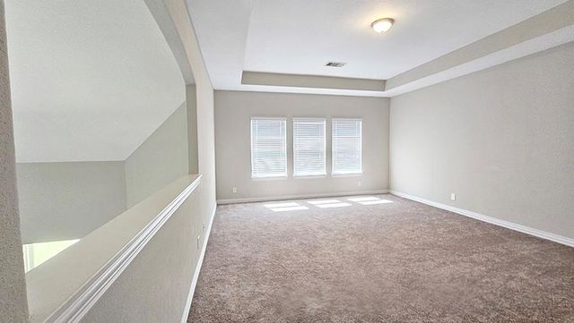 104 Forest Bend Court, Clute, TX 77531