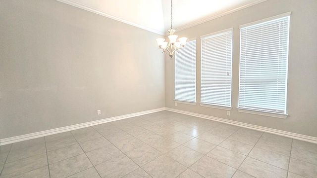 104 Forest Bend Court, Clute, TX 77531
