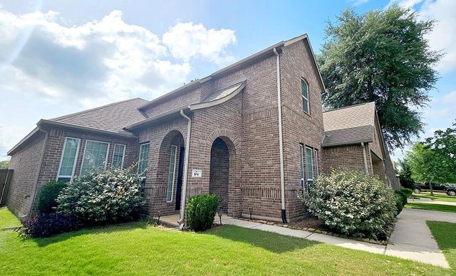104 Forest Bend Court, Clute, TX 77531