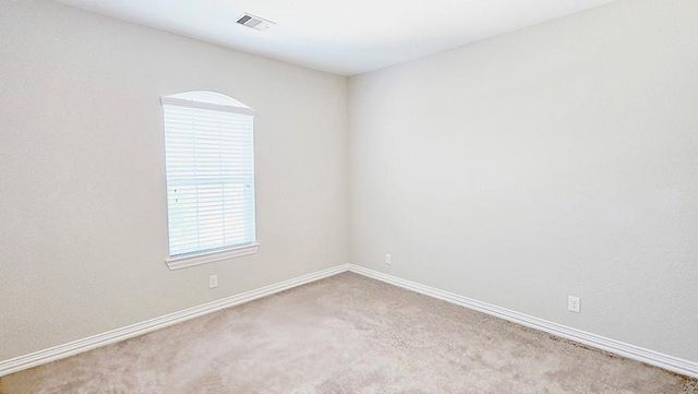 104 Forest Bend Court, Clute, TX 77531