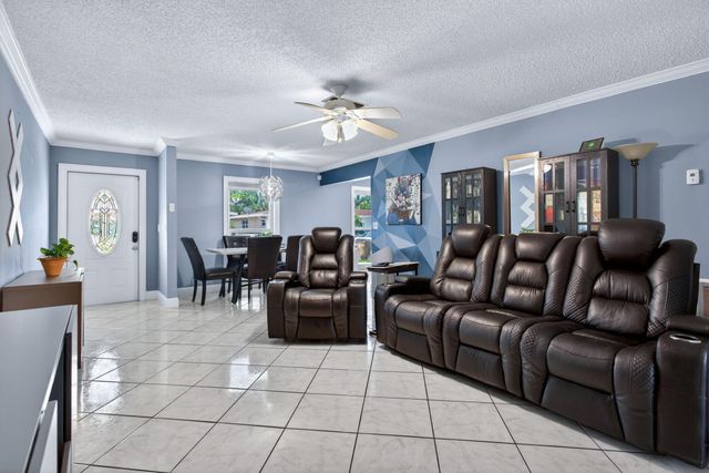 1601 NW 48th Place, Deerfield Beach, FL 33064