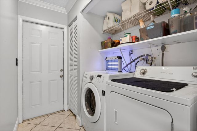 1601 NW 48th Place, Deerfield Beach, FL 33064