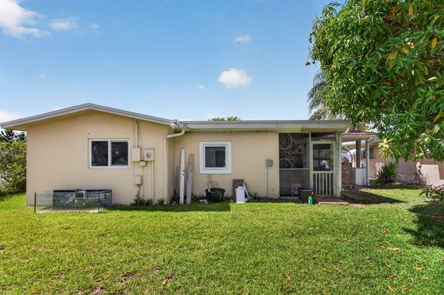 1601 NW 48th Place, Deerfield Beach, FL 33064