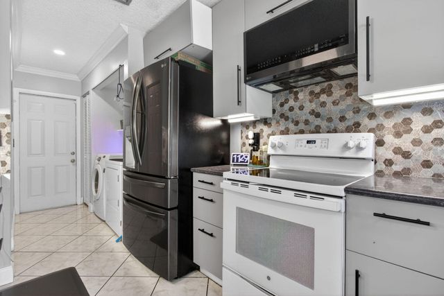1601 NW 48th Place, Deerfield Beach, FL 33064