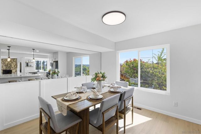 1128 Dawnridge Ave, El Cajon, CA 92021