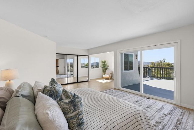 1128 Dawnridge Ave, El Cajon, CA 92021